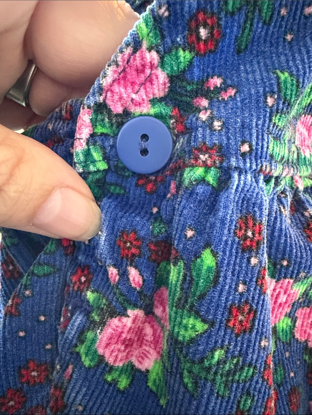 90’s Vintage OshKosh B'gosh Blue Floral Girls Overalls - Picture 7 of 7